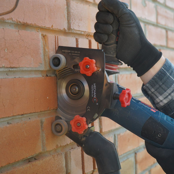 Chasing accessory attachment for anglegrinder Mechanic AirCHASER 115