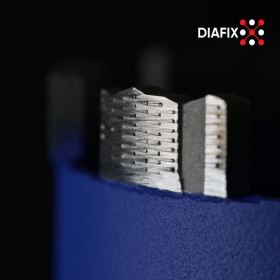 Wiertło diamentowe DDS-W 082x300 1 1/4 UNC RM-TX №5 Wiertło diamentowe DDS-W 082x300 1 1/4 UNC RM-TX, Distar №5